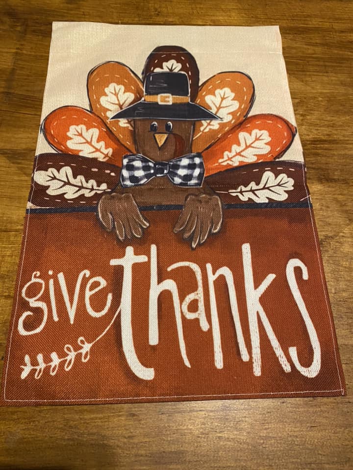 GIVE THANKS GARDEN FLAG
